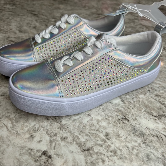 Cat & Jack Rory platform girls shoes silver  size 2 two big girl NEW with tags - Picture 3 of 6